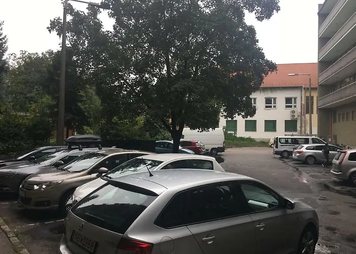 Szelestey Utcai *